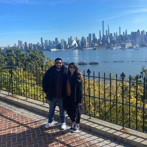 Meet the Posher, Leoany